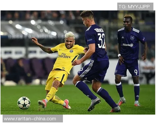 安德莱赫特与巴黎圣日耳曼的激烈对决分析与赛后点评 安德莱赫特与巴黎圣日耳曼的激烈对决分析与赛后点评