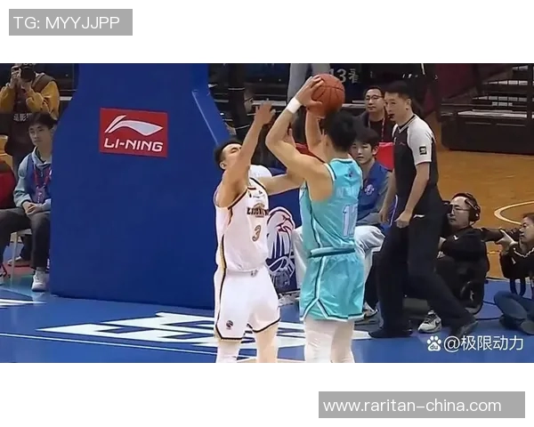 山东高速与青岛男篮激战正酣谁能在CBA赛场上笑到最后