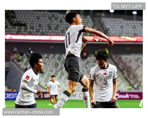 日本U20对决韩国青年队激战在即期待精彩表现与胜负悬念