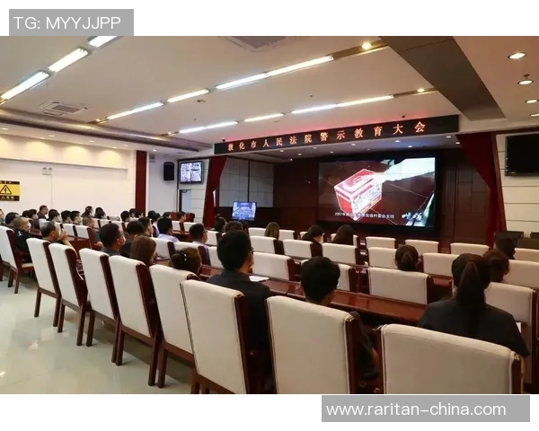 李泓澎的艺术旅程与创作理念探讨：从初心到巅峰的心路历程