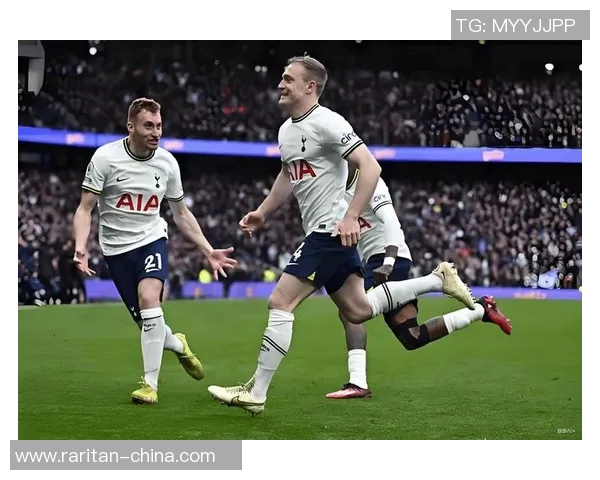 英超激情对决曼联主场迎战热刺争夺三分荣耀