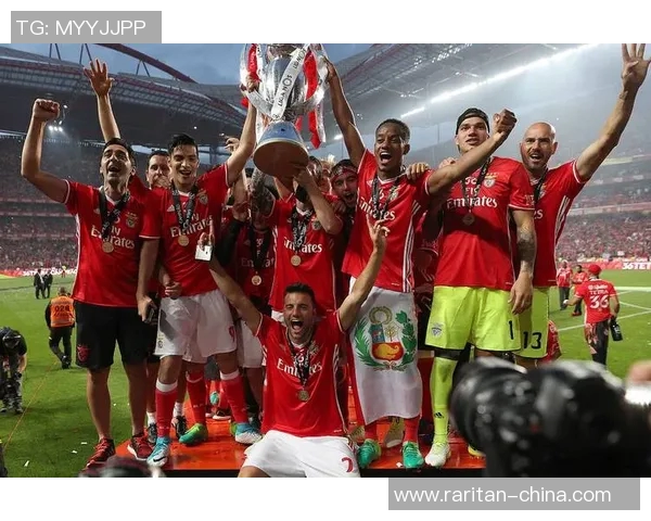 利物浦迎战贝尔格莱全力争胜展现球队实力与韧性