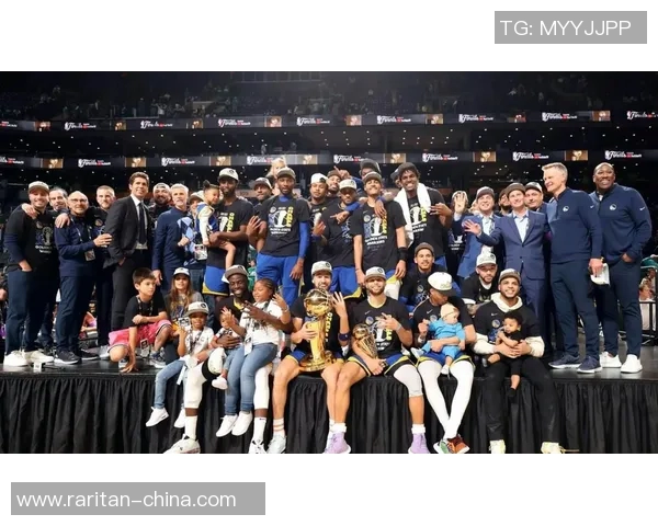 勇士破纪录奢侈税支出19亿美元成功争夺附加赛资格