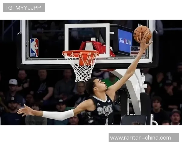 文班亚马法国队首秀狂砍27分震撼意大利引发NBA球探密切关注 文班亚马法国队首秀狂砍27分震撼意大利引发NBA球探密切关注